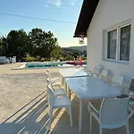 Grand Pearl Bazen Tuzla *